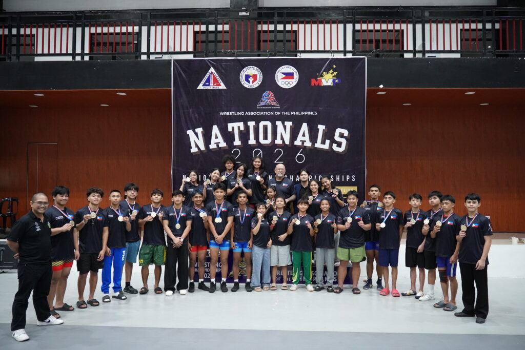 wap nationals youth gold medalists with coach bill sullivan, wap secretary general joaquin prado